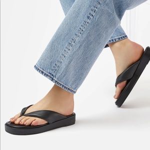 Dune Long Island Sandals Sz 37 (7) New with Box